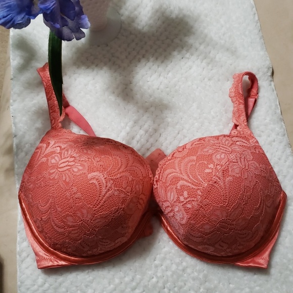Cacique Other - Excellent Cacique bra size 40D